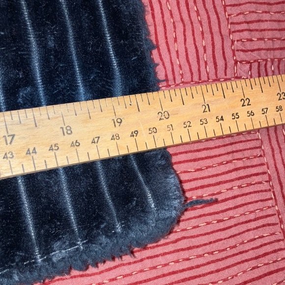 Koolaburra by UGG velour feel pillowcases King Pillow Cover / cushion covers - Picture 14 of 14